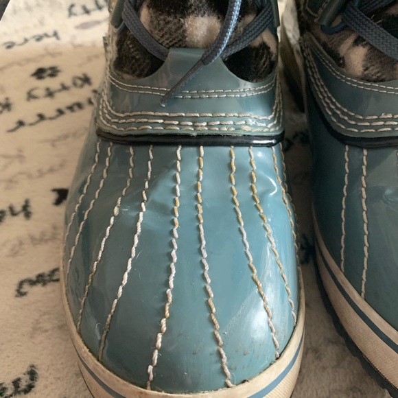 Vintage Sketchers thinsulate woman’s boots size 8 “one of a kind” - Picture 2 of 16